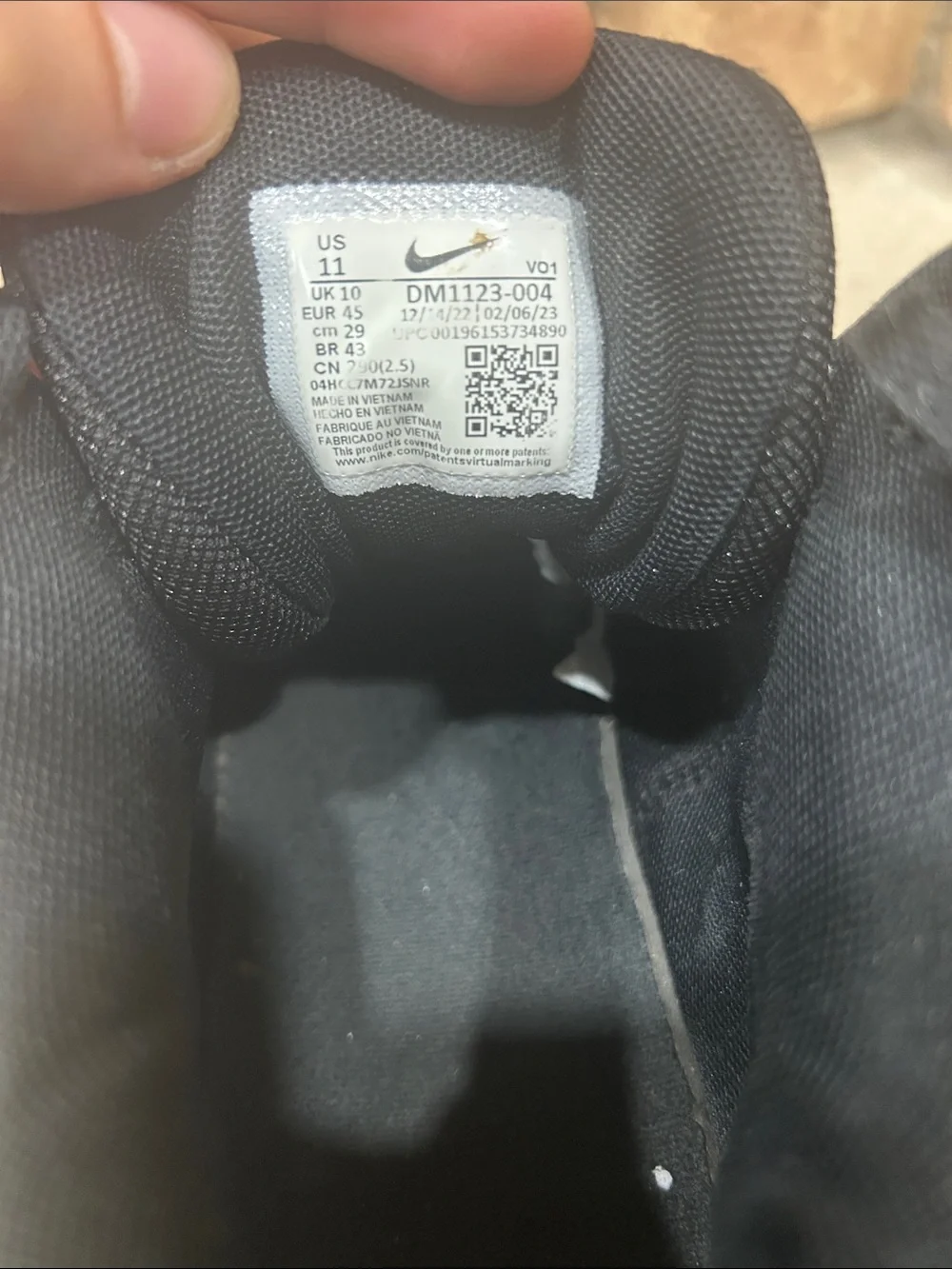 Nike LeBron Witness 7 Triple Black DM1123-004 Men’s size 11